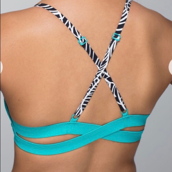 NWT Lululemon Shanti Surf Triangle Top, Sz 6, Regal Plum - Picture 2 of 5